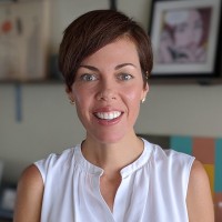 Loryn Lenartowicz