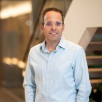 Avi Ofer