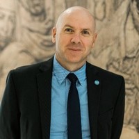Simon Adams