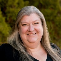 Angela Ohms