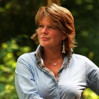 Karin Dullaart