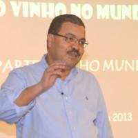 Vanderlei Martins