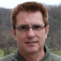 Jonathan W Bollback