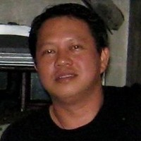 Edwin Flores