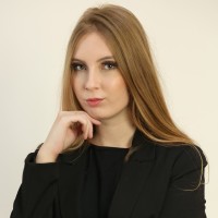 Aline Vitória de Lucca