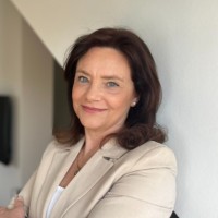 Suzanne Friedrich