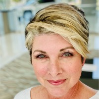 Valerie Warren