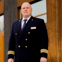 Ville Mäkelä