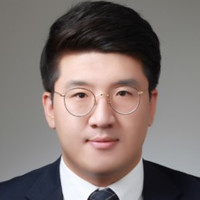 Junseok Lee
