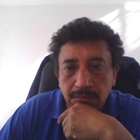 José Macías P