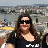 Roxanne (Sutyi) Samay