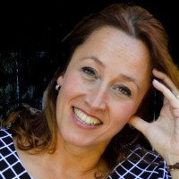 Yvonne H Janssen