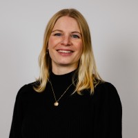 Stephanie Devos