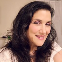 Carol Giragos
