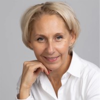 Елена Семанина