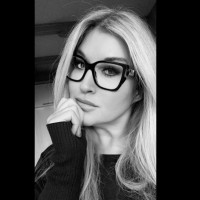Ingrid S.