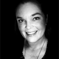 Esther Van Dijk