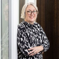 Tina Saunders