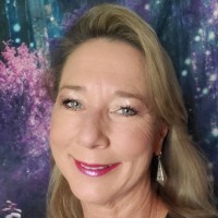 Gretchen Carter