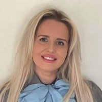 Kirsty Hood
