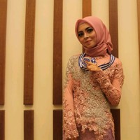 Dewi Safitri