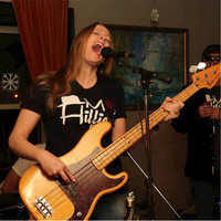 Laura Kott