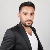 Víctor Reyes