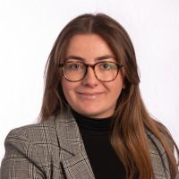 Laura Casares Perez