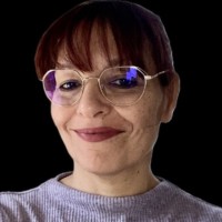 Angélique Henault
