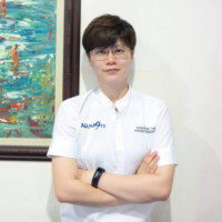Stephenie Y.