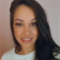 Claudia Lemos