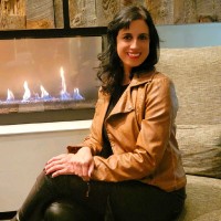 Lídia Financial Consultant