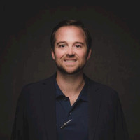 Robert McNally