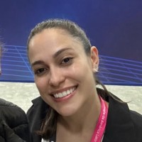 Valéria Cruz