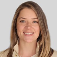 Caitlyn M. Davis, Pe
