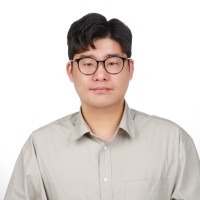 김명관