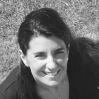 Isabelle DE YZAGUIRRE