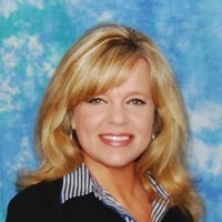 Tina Holt