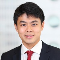 Chris Yan Kit Cheng, Cfa