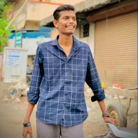 Shreyash Giri