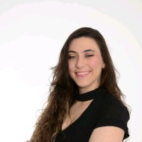 Marília Pizani Smarieri