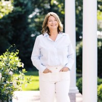 Debbie Mangold Lipscomb