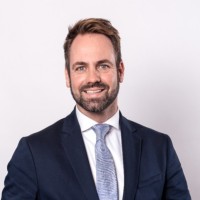 Bas Van Esterik