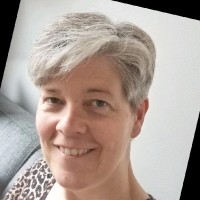 Yolanda Van Lier