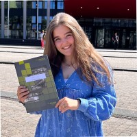 Eva Uijtenbogaart