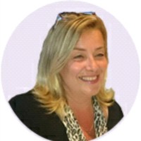 Corinne PETIT
