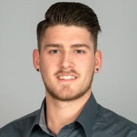 Michael Schneider