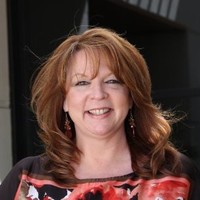 Beth Knuckles