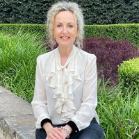 Elizabeth Robinson