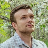 Максим Поправко